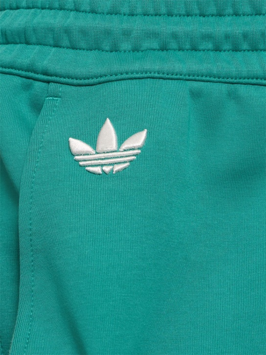 adidas Originals: Neuclassics shorts - Green - men_1 | Luisa Via Roma