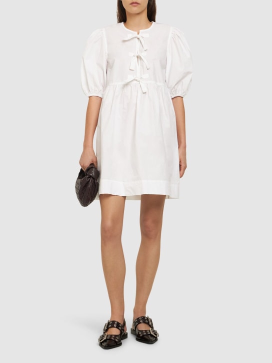GANNI: Robe courte en popeline de coton avec nœuds - Blanc - women_1 | Luisa Via Roma