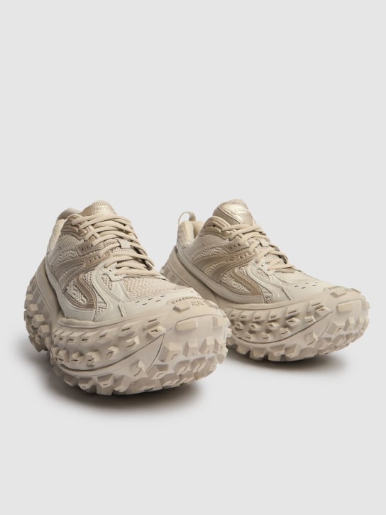 Balenciaga: Bouncer运动鞋 - 米黄色 - men_2 | Luisa Via Roma