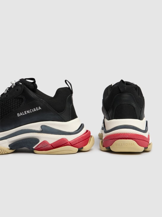 Balenciaga: "TRIPLE S"麂皮，皮革&网眼运动鞋 - 黑色 - men_3 | Luisa Via Roma