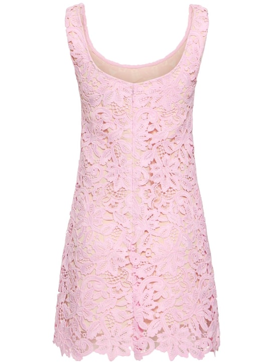 Self-portrait: Floral lace mini dress - Pink - women_4 | Luisa Via Roma