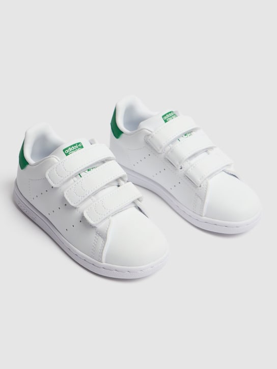 adidas Originals: Sneakers Stan Smith con correas - Blanco/Verde - kids-boys_1 | Luisa Via Roma