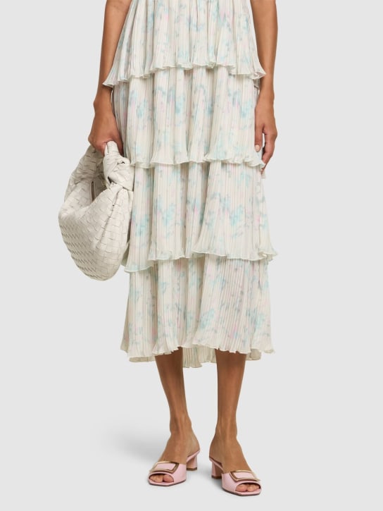 Roger Vivier: 45mm Trompette patent leather mules - women_1 | Luisa Via Roma