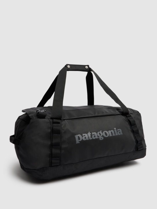 Patagonia: 40L Black Hole duffle bag - women_1 | Luisa Via Roma