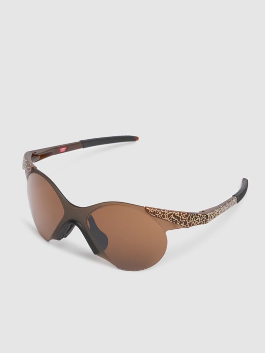 Oakley: Gafas de sol redondas Muzm Sub Zero - Burn Brush - men_1 | Luisa Via Roma