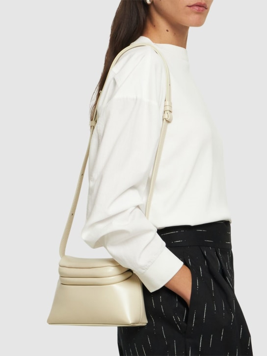 Osoi: Mini Folder leather shoulder bag - Cream - women_1 | Luisa Via Roma