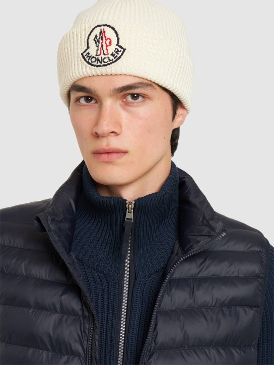 Moncler: Logo wool cordonet beanie - men_1 | Luisa Via Roma