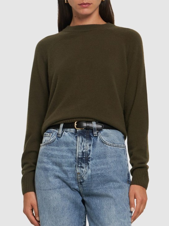 Toteme: Slim palmellata leather belt - women_1 | Luisa Via Roma