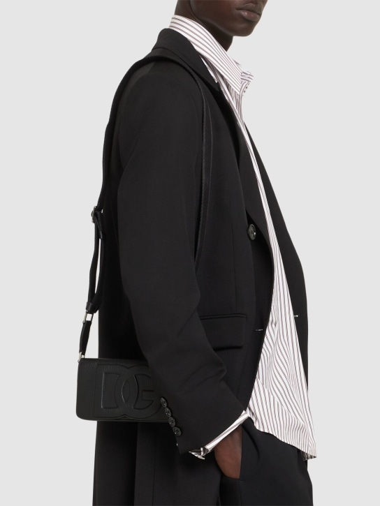 Dolce&Gabbana: Mini Umhängetasche mit geprägtem Logo - men_1 | Luisa Via Roma