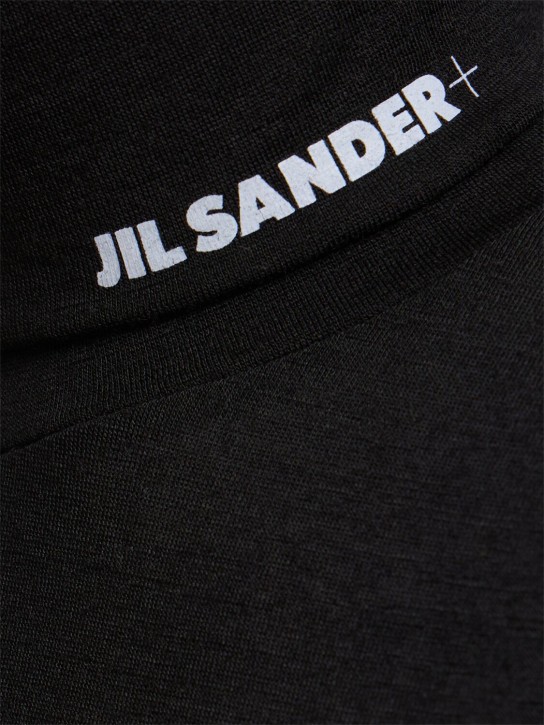 Jil Sander: 울 저지 터틀 네크 티셔츠 - 블랙 - men_1 | Luisa Via Roma