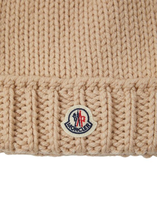 Moncler: Logo virgin wool beanie - kids-girls_1 | Luisa Via Roma