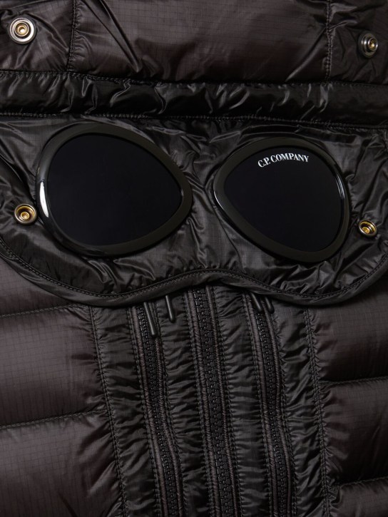 C.P. Company: D.D. Shell goggle down jacket - men_3 | Luisa Via Roma