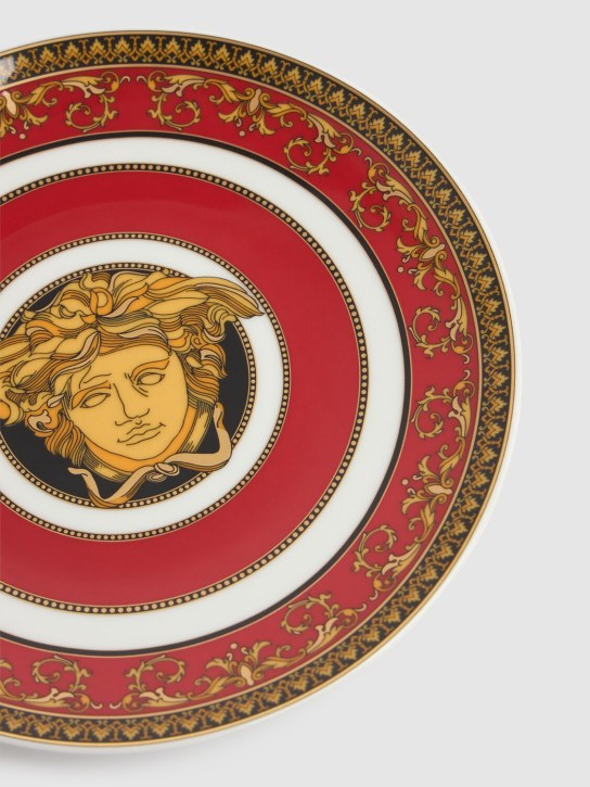 Versace: Medusa bread plate - Red - ecraft_2 | Luisa Via Roma