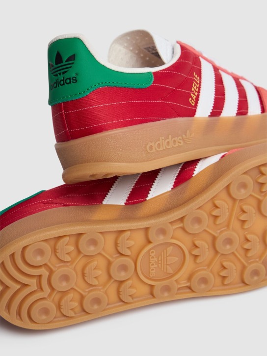 adidas Originals: Gazelle Indoor スニーカー - women_3 | Luisa Via Roma