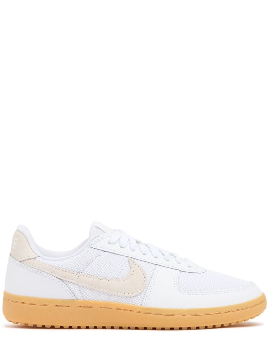 Nike: Sneakers Field General 82 SP - White/White-gum - women_0 | Luisa Via Roma