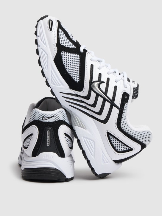Nike: Air Peg 2k5 sneakers - White - men_2 | Luisa Via Roma