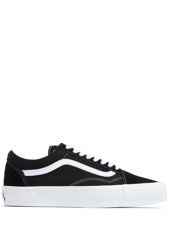 Vans: Old Skool 36 sneakers - Black/White - men_0 | Luisa Via Roma