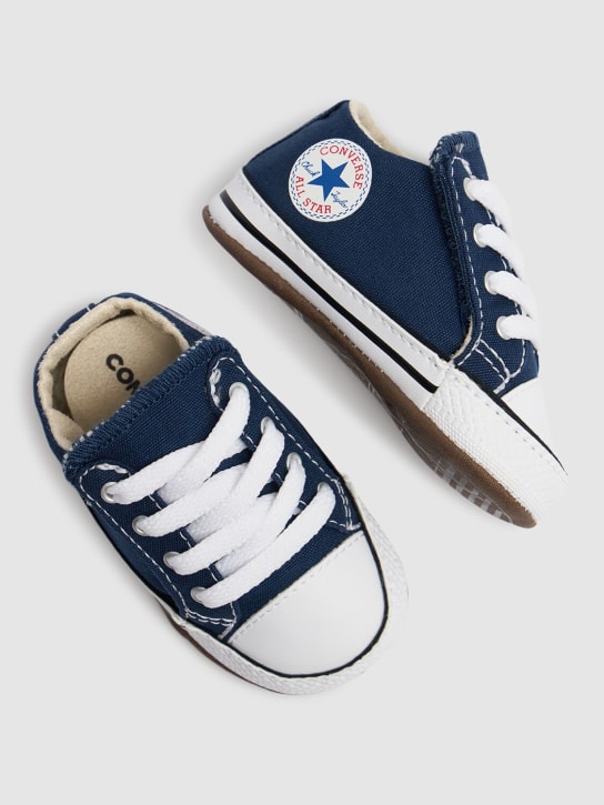 Converse: Lauflernschuhe aus Canvas „Chuck Taylor“ - Blau - kids-boys_1 | Luisa Via Roma