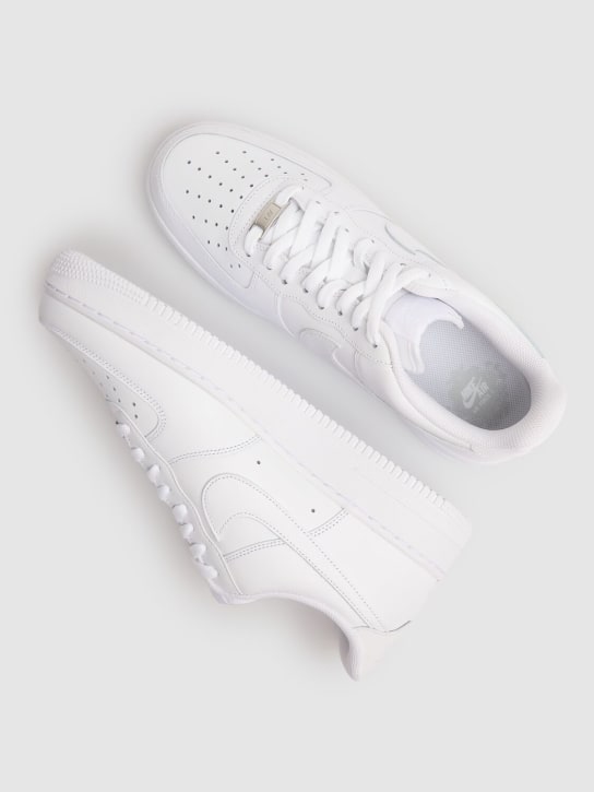Nike: Air Force 1 '07 sneakers - White - men_3 | Luisa Via Roma