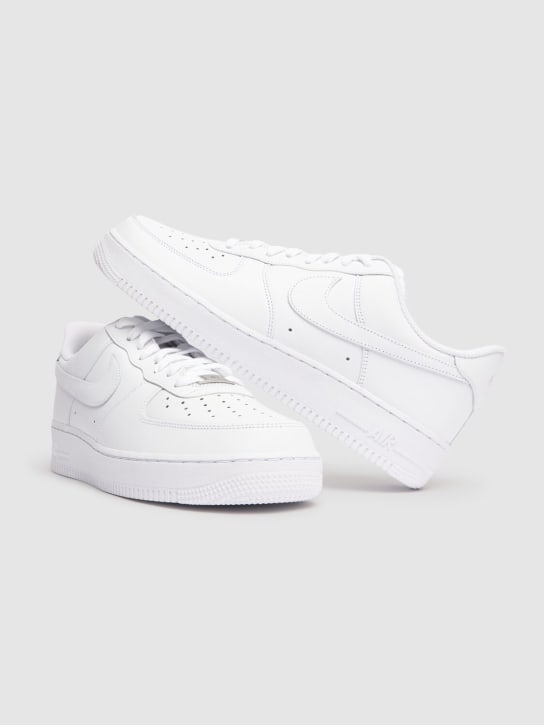 Nike: Air Force 1 '07 sneakers - White - men_2 | Luisa Via Roma