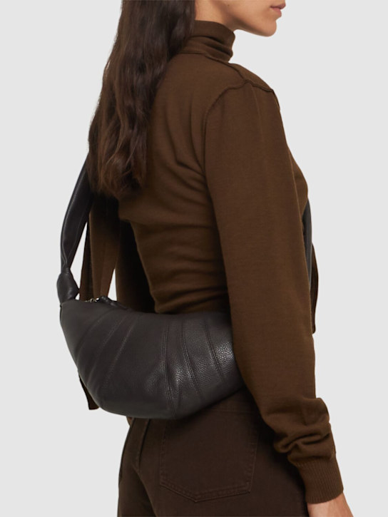 Lemaire: Small Croissant grain leather bag - Dark Chocolate - women_1 | Luisa Via Roma