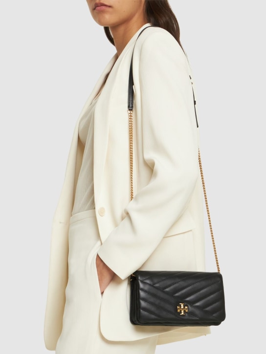 Tory Burch: Kira Chevron leather chain wallet - women_1 | Luisa Via Roma