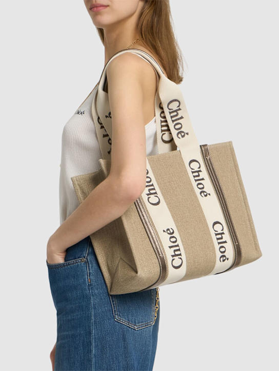 Chloé: Medium Woody canvas tote bag - Shiny Grey - women_1 | Luisa Via Roma