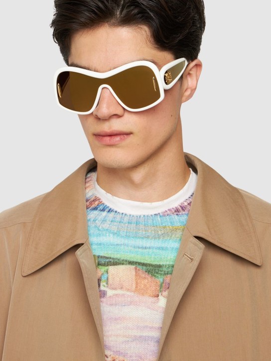 Loewe: Fashion round sunglasses - Mirror Cream - men_2 | Luisa Via Roma