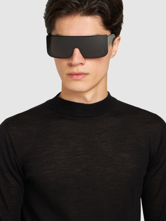 Rick Owens: Documenta sunglasses - men_1 | Luisa Via Roma
