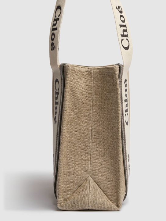 Chloé: Medium Woody canvas tote bag - Shiny Grey - women_3 | Luisa Via Roma