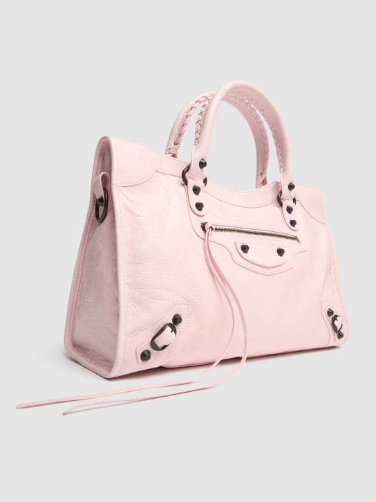 Balenciaga: Medium Tasche aus Leder „Le City Arena Storico“ - Petal Pink - women_1 | Luisa Via Roma