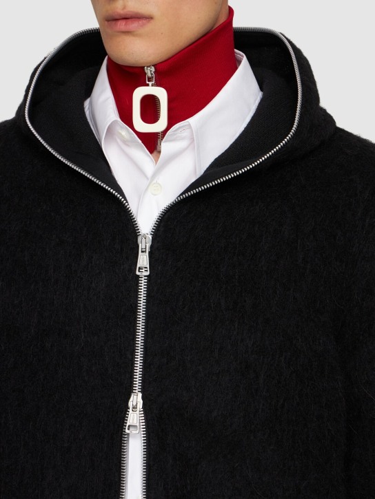 JW Anderson: JWA neckband - Bright Red - men_1 | Luisa Via Roma