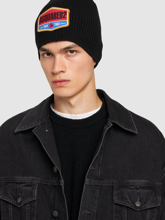 Dsquared2: Dsquared2 logo wool beanie - men_1 | Luisa Via Roma