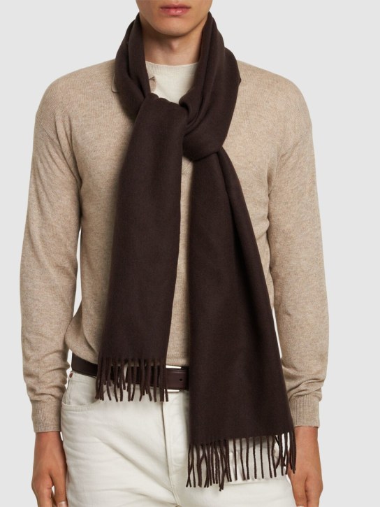 Tom Ford: Beaver Day cashmere scarf - men_1 | Luisa Via Roma
