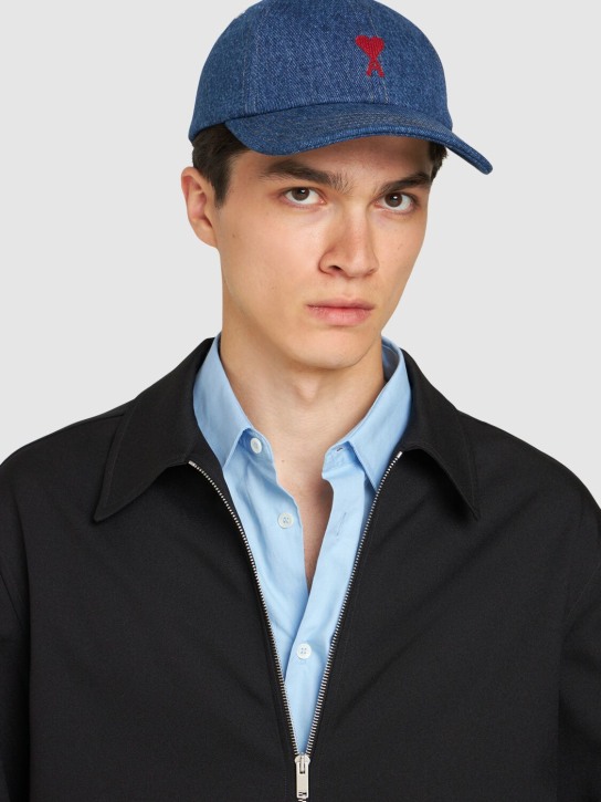 AMI Paris: Gorra de baseball de denim - Used Blue/480 - men_1 | Luisa Via Roma