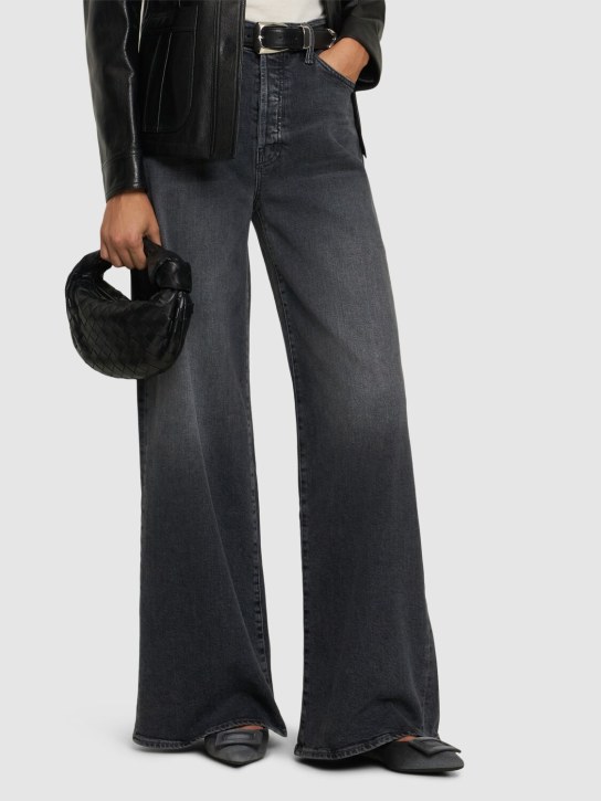 Roger Vivier: Gommettine デニムフラットシューズ 5mm - women_1 | Luisa Via Roma