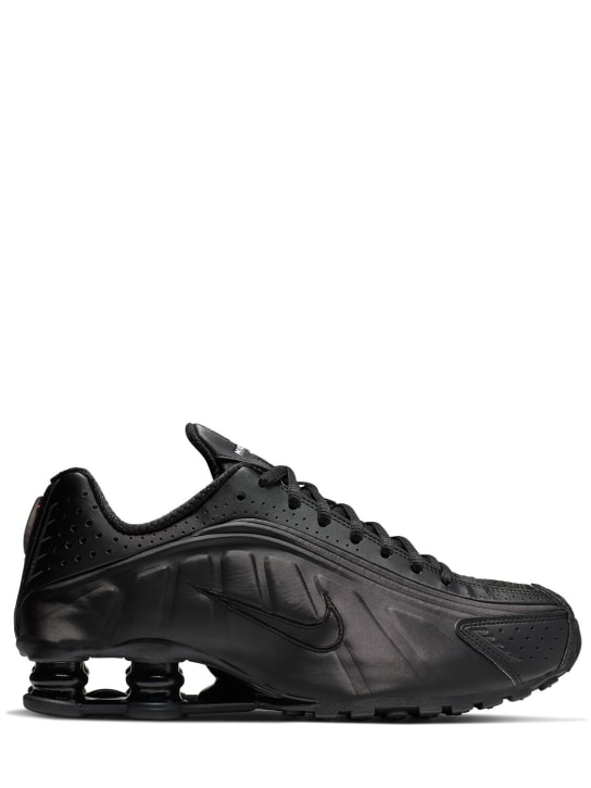 Nike: Sneakers Shox R4 - women_0 | Luisa Via Roma