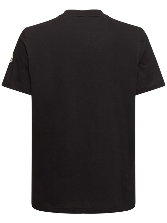Moncler: Logo cotton t-shirt - men_4 | Luisa Via Roma