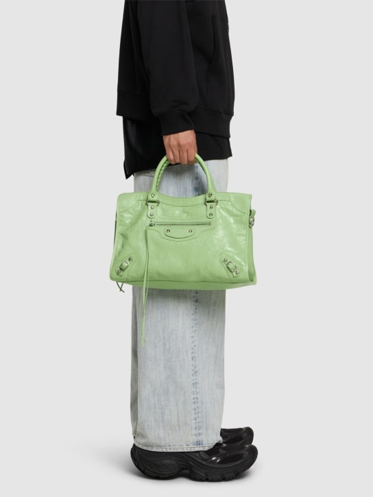 Balenciaga: Medium Le City Arena leather bag - Vert - men_2 | Luisa Via Roma