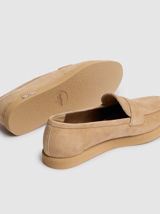 Max Mara: 20mm Softmoc suede loafers - Taupe - women_4 | Luisa Via Roma