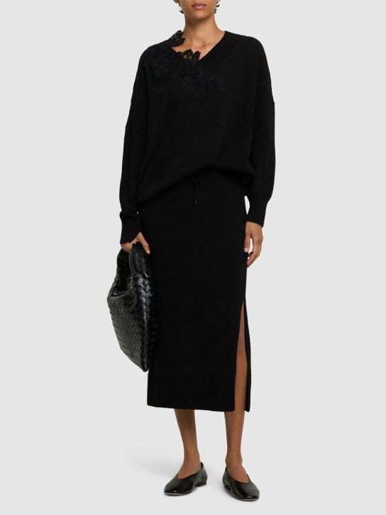 Ermanno Scervino: Embroidered knit v-neck sweater - Black - women_1 | Luisa Via Roma