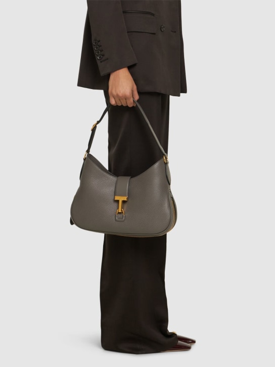 Tom Ford: Medium Monarch grain leather bag - women_1 | Luisa Via Roma