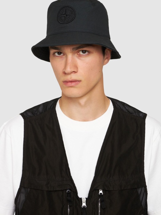 Stone Island: Bucket hat - men_1 | Luisa Via Roma
