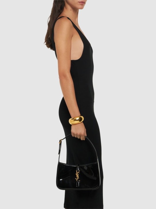 Saint Laurent: Le 5 à 7 patent leather hobo bag - Black - women_1 | Luisa Via Roma