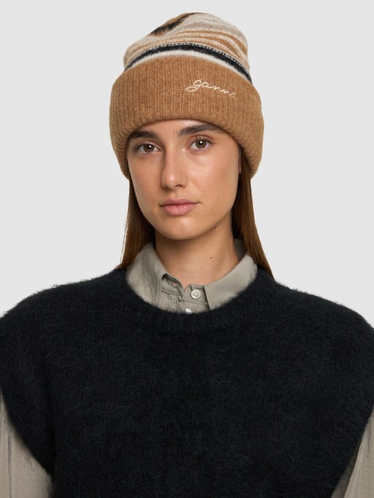 GANNI: Striped soft wool blend beanie - women_1 | Luisa Via Roma
