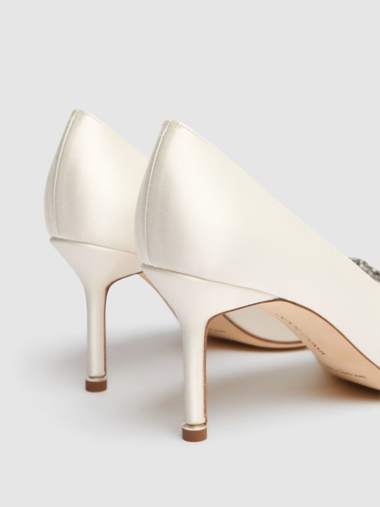 Manolo Blahnik: 70mm Hangisi satin pumps - White - women_4 | Luisa Via Roma