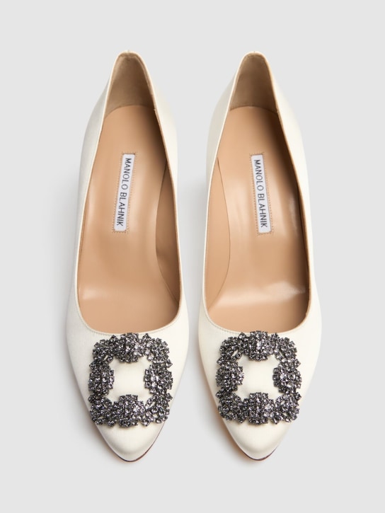 Manolo Blahnik: 70mm Hangisi satin pumps - White - women_3 | Luisa Via Roma