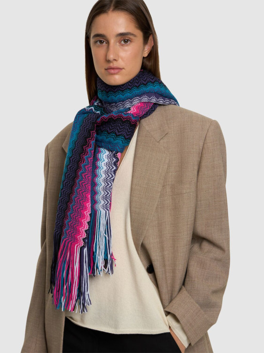 Missoni: Fringed wool scarf - women_1 | Luisa Via Roma