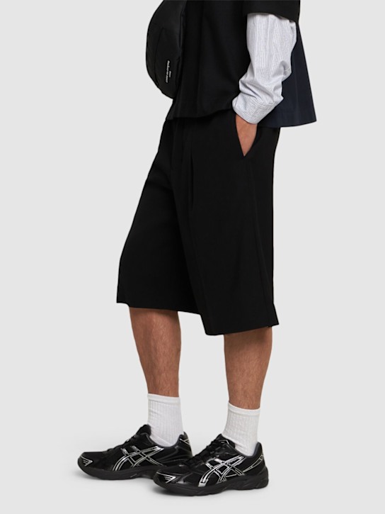 Asics: Gel-1130 sneakers - Black/Silver - men_1 | Luisa Via Roma