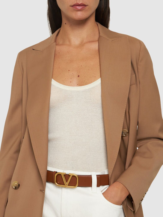 Valentino Garavani: 3cm Reversible V Logo leather belt - women_1 | Luisa Via Roma